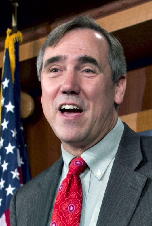 Sen Jeff Merkley Town Hall Meeting Sage Center